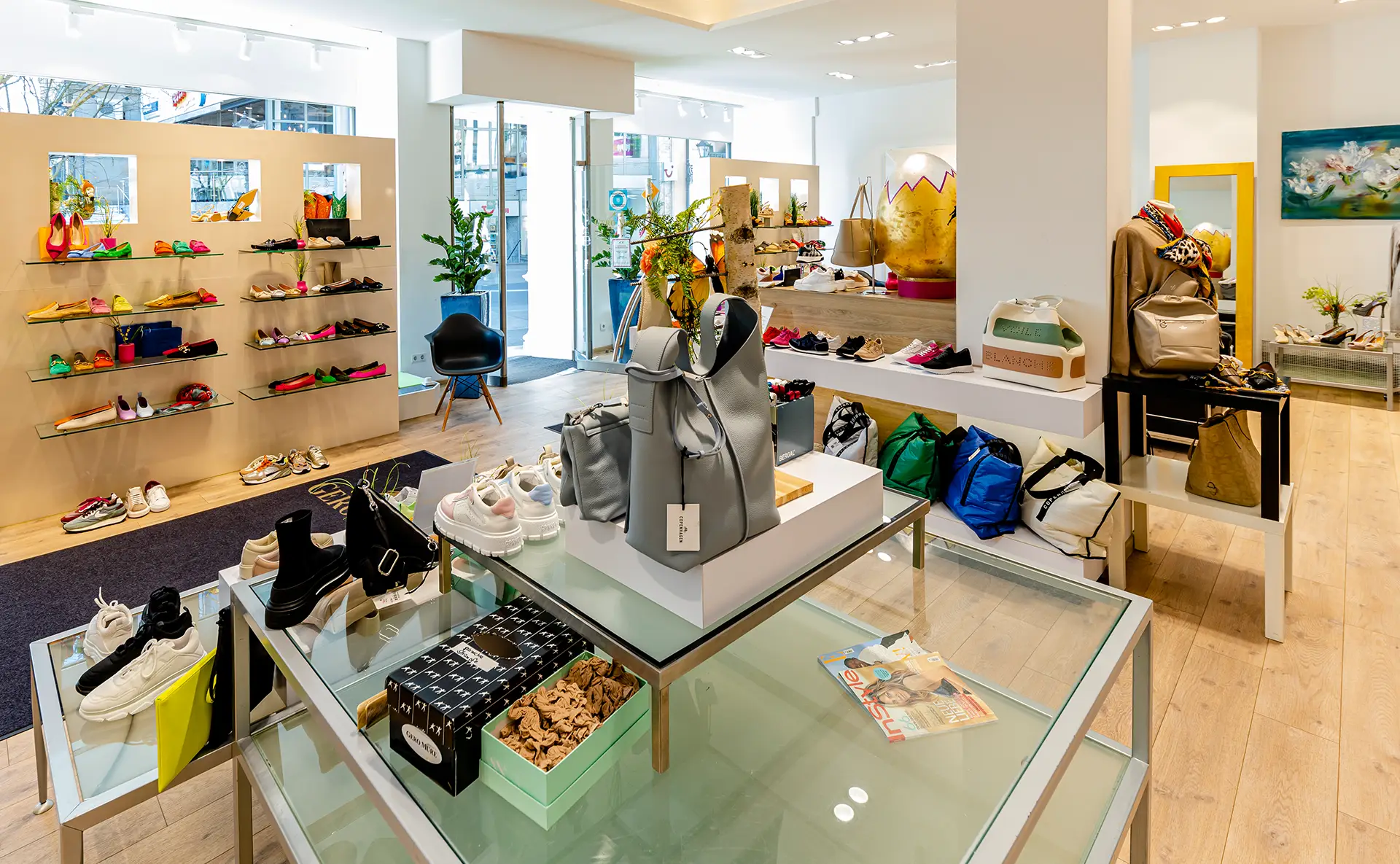 Geromure Store innen Headerbild der Referenz Geromure zeigt Store